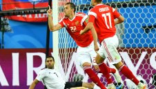 ФИФА наложи глоба на домакина Русия