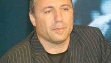 Стоичков може да контролира изборите в Барселона