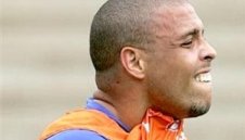 Радост в Бразилия: Роналдо сваля килограми