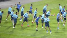 Левски форсира завръщането на двама контузени