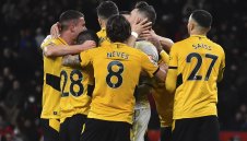 Уулвърхемптън обяви трансфера на японски халф 