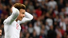 Англия остана без Деле Али