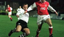 Холандска легенда става директор в Арсенал