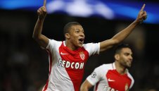 И Барса на опашката за Мбапе 