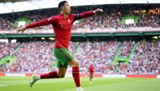 Роналдо след головете: Обичам ви толкова много!