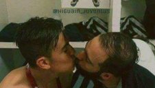 Гей скандалът в Юве е скалъпен + СНИМКА