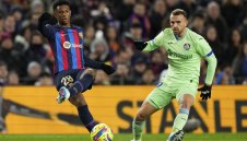 Балде несигурен за бъдещето си в Барселона