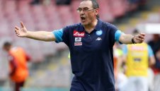 Босът на Наполи нападна Сари 