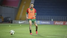 Бандата разката ЦСКА: Анонимници, бежанци, куци пилета...