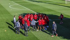 Бой между перуанските национали и полицията в Мадрид