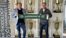 Лудогорец се изфука с грък, той се похвали с успехите си