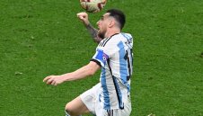 Свали му шапка! Кроос обяви Меси за най-големия