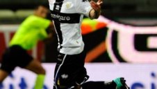 Божинов бележи, Парма бие 2:0