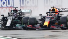 Формула 1 остава с 3 спринта 