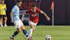 Шок в Милан! Сезонът приключи за защитник