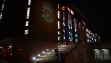 Финансова криза: Ливърпул отчита сериозни загуби