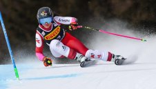 Австрийка спечели световната титла в супергигантския слалом