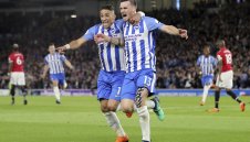 Нов провал за Моуриньо: "Чайките" клъвнаха Юнайтед и оцеляха във Висшата лига + СНИМКИ