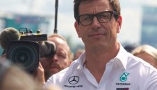 Мерцедес без шефа си в Бразилия