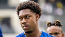 Втори футболист в Бундеслигата с рак на тестисите