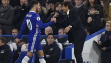 Азар и Конте са №1 в Англия