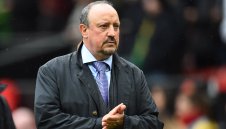 Рафа Бенитес готви капани за Барса