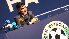 Боби Михайлов поздрави девойките до 19 г.