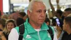 Стоичков с проект за три нови стадиона у нас