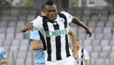 Левски чака крило в Турция