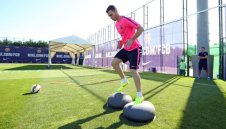 Луис Енрике взе Вермаелен за мача с Байерн