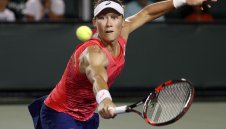 Сензации на старта в Бризбейн, Гарсия и Стоусър отпаднаха