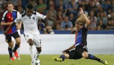 Босът на Лацио идва лично за 10-милионния Кафу