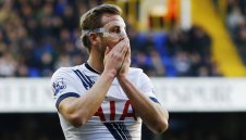 Хари Кейн се цели в рекорда на Шиърър