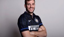 ОФИЦИАЛНО: Интер откупи Сантон