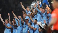 Трофей до трофей: Хулиан Алварес постигна нещо невиждано