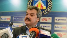 Батков: Тръгвам си, бюджетът на Левски е гарантиран