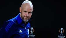 Тен Хаг само се оправдава