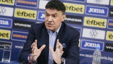 ЦСКА изригна: Неуважаемият Боби Михайлов е най-добрият човек