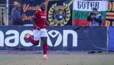 Под пара: "Огнените" Назон и Попето гонят рекорд