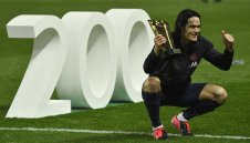 Ман Юнайтед преговаря с Кавани