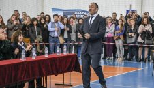 Ще се бие ли Кобрата за световната титла? Става ясно до две седмици