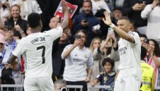 Реал Мадрид потрепери срещу Селта, но остана в битката за титлата
