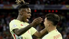 Барса, Реал или Байерн? Нико Уилямс избрал къде ще играе!