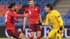 Невероятно! Рамос профука 2 дузпи, но Испания докопа 1:1 в Базел