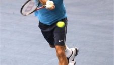 Федерер продължава да гази в Париж