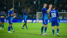 Взеха го на мушка! Звезда на Левски прави издънки, но не приема критиките