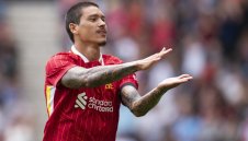 Милан желае силно Дарвин