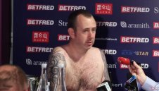 Той го направи! Шампионът Уилямс се съблече чисто гол + ВИДЕО и СНИМКА (18+)