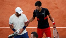 Джокович показа на Гришо как се бие Вердаско