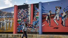 Фен препродаде билета си за най-големия спортен мач с 1000% надценка